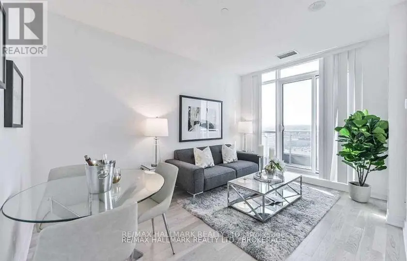 Apartment at 1210NW - 9201 YONGE STREET, Richmond Hill