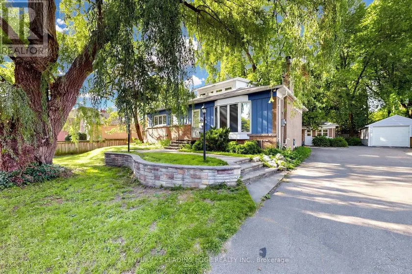 Detached at 4 ROUGECREST DRIVE, Markham
