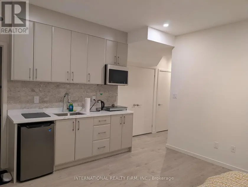Townhouse at BSMT - 42 GENUINE LANE, Richmond Hill
