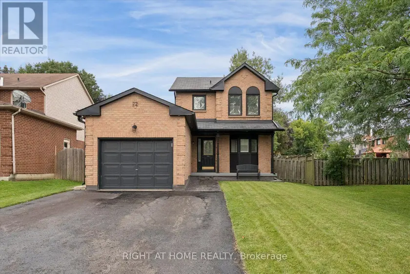 Detached at 72 NATANYA BOULEVARD, Georgina