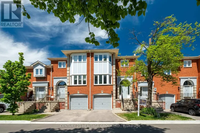 Townhouse at 35 - 80 MCCALLUM DRIVE, Richmond Hill