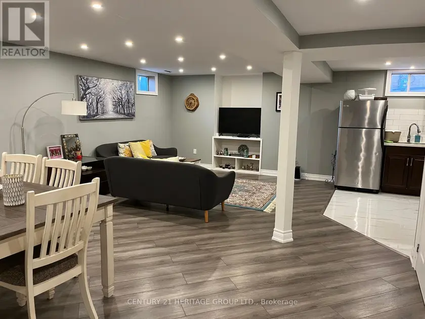 Detached at 7 CREEKVIEW AVENUE, Richmond Hill