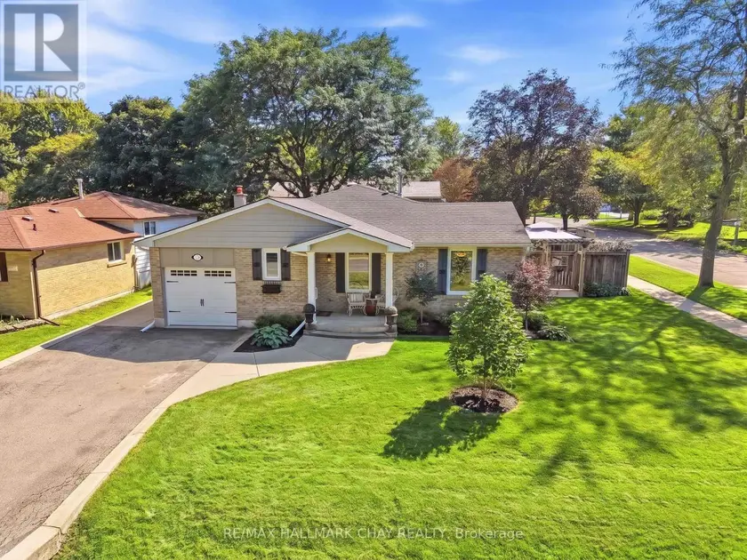 Detached at 17 STEWART STREET W, New Tecumseth