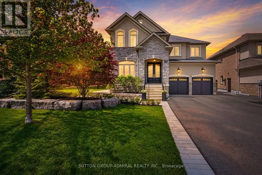 Detached at 10 THOMAS NOBLE COURT, King