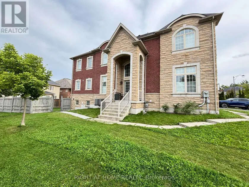 Detached at BASEMENT - 33 HEINTZMAN CRESCENT, Vaughan