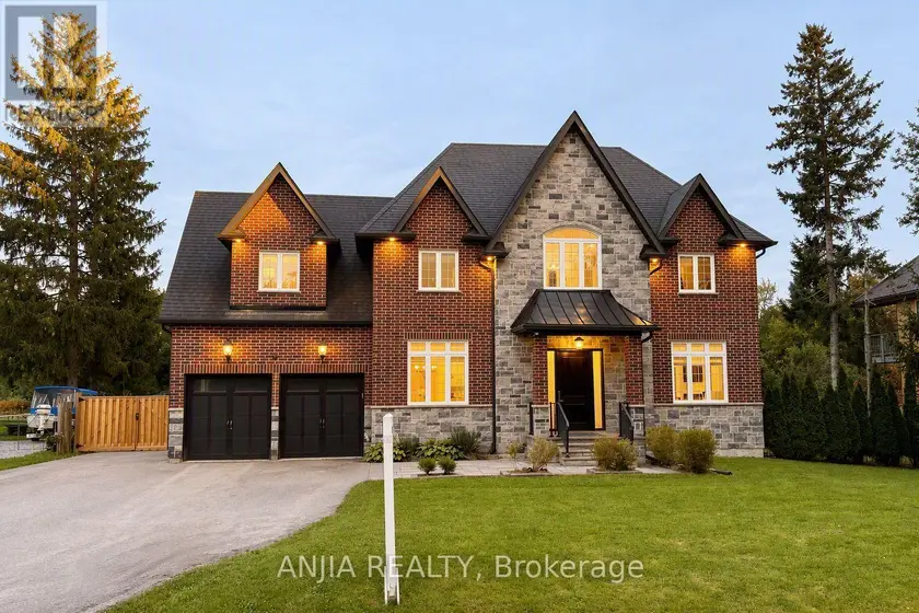 Detached at 41 VALLEY ROAD, Whitchurch-Stouffville