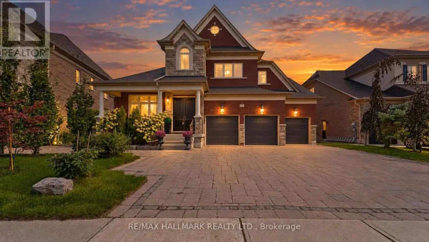 Detached at 21 SKYLINE TRAIL, King
