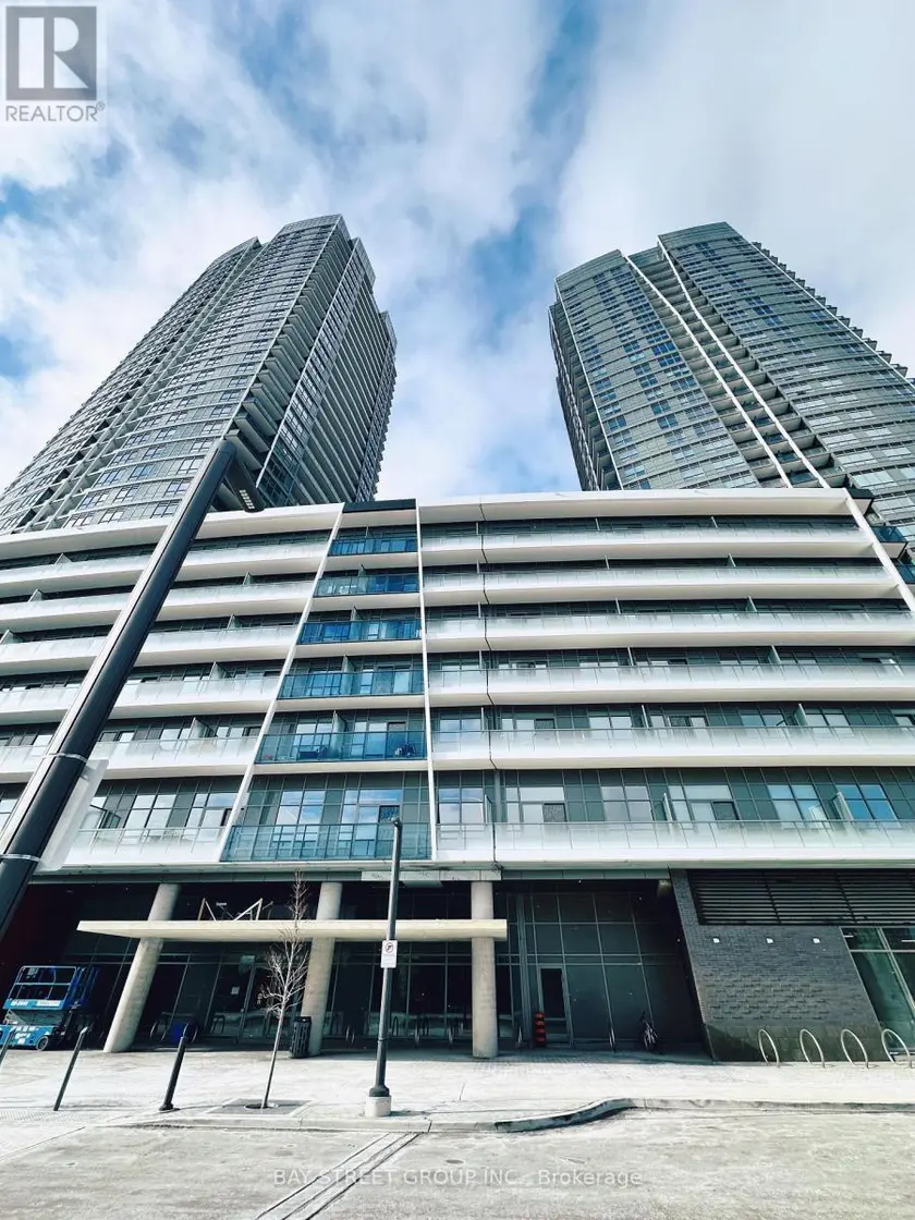 Apartment at B3001 - 50 UPPER MALL WAY, Vaughan