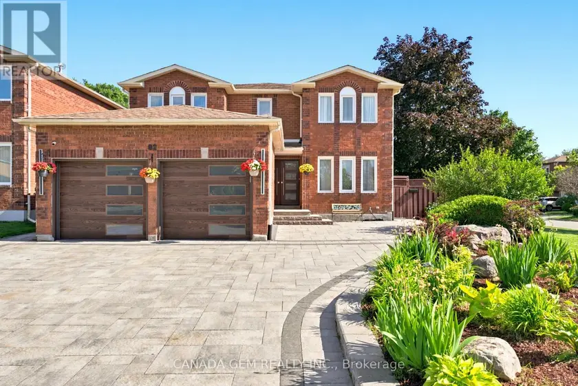 Detached at 82 JUSTUS DRIVE, Richmond Hill