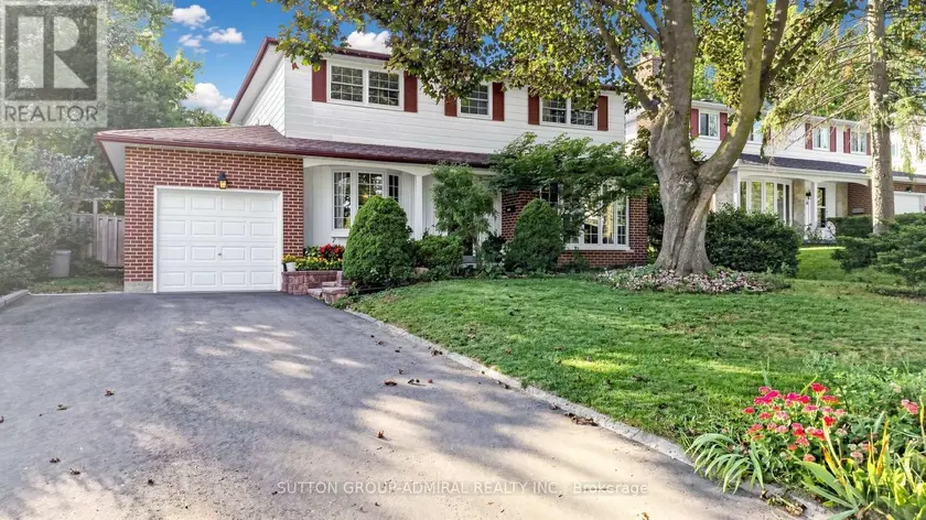 Detached at 4 SHADY LANE CRESCENT, Markham