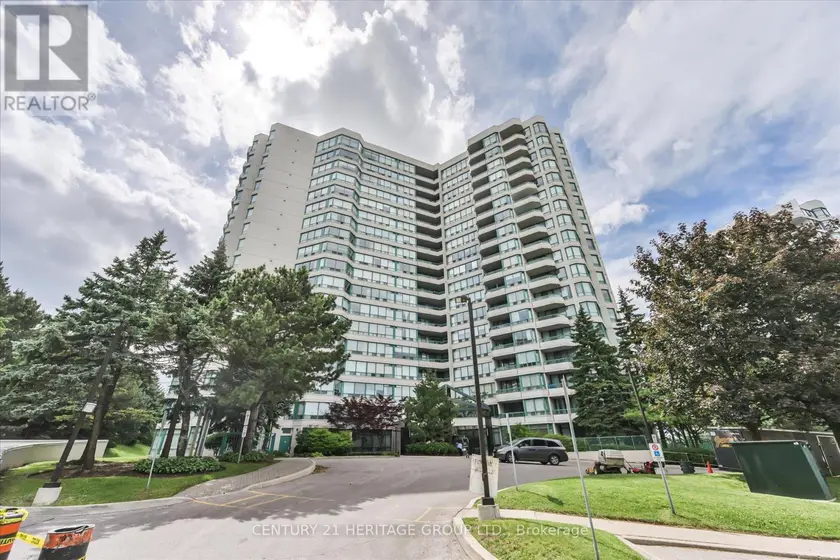 Apartment at 410 - 7250 YONGE STREET, Vaughan