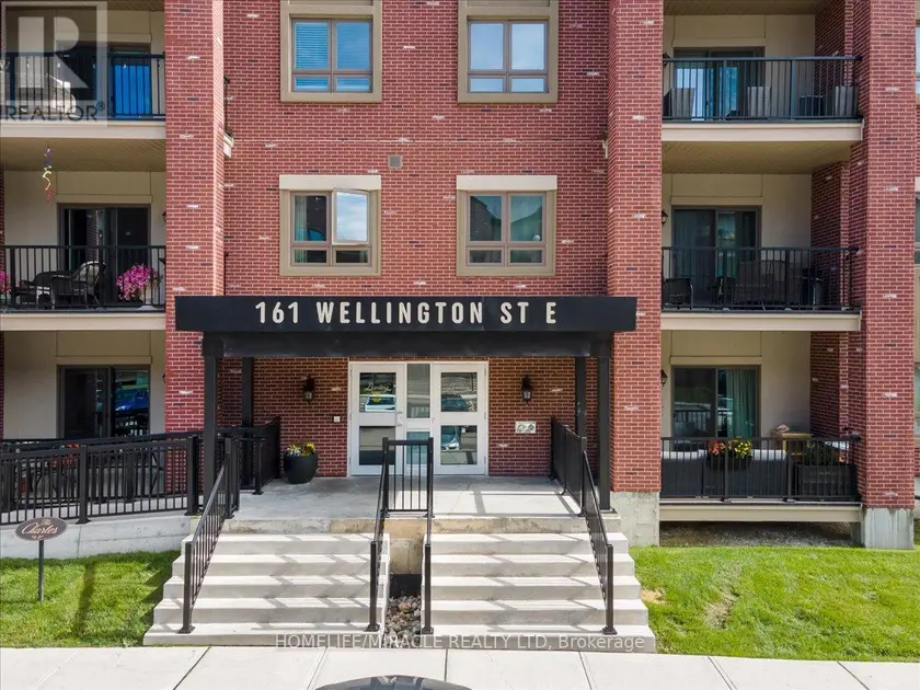 Apartment at 304 - 161 WELLINGTON STREET E, New Tecumseth