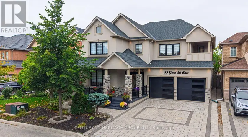 Detached at 22 GRAND OAK DRIVE, Richmond Hill