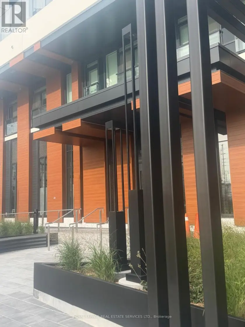 Apartment at 1307 - 5 MEADOWVALE ROAD, Vaughan