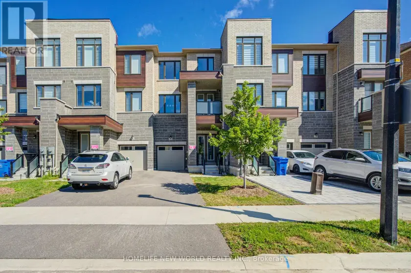 Townhouse at 216 VERMONT AVENUE, Newmarket