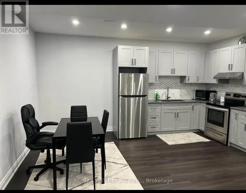 Detached at 121 APPLEYARD AVENUE, Vaughan