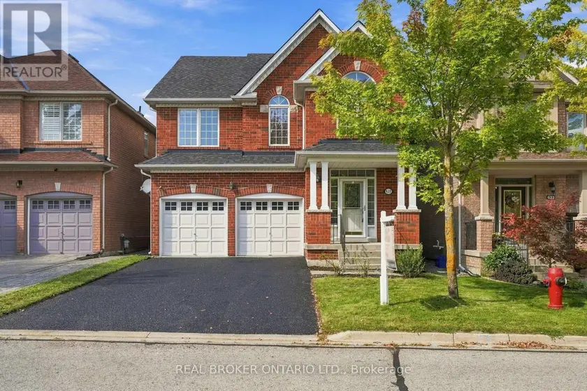 Detached at 621 SOCIETY CRESCENT, Newmarket