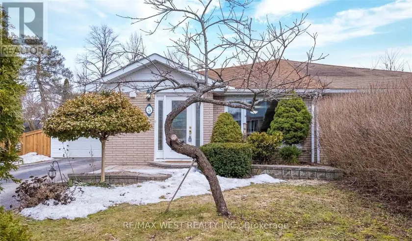 Semi-Detached/Link at BASEMENT - 5 MCDONALD DRIVE, Aurora