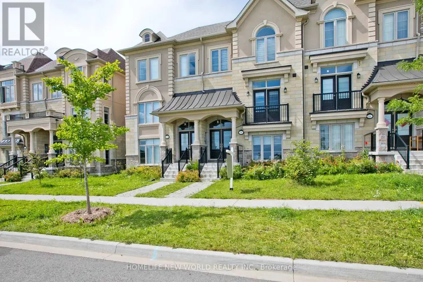 Townhouse at 18 CAMPOBELLO STREET, Vaughan