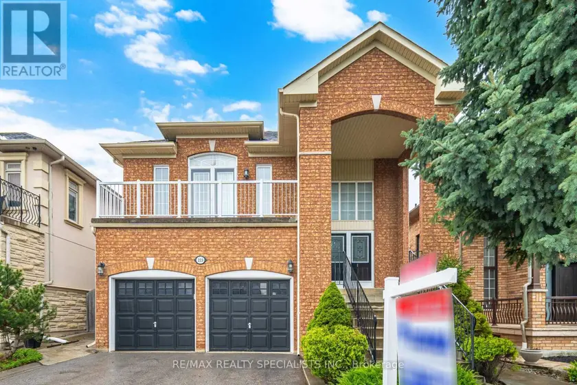 Detached at 223 SONOMA BOULEVARD, Vaughan