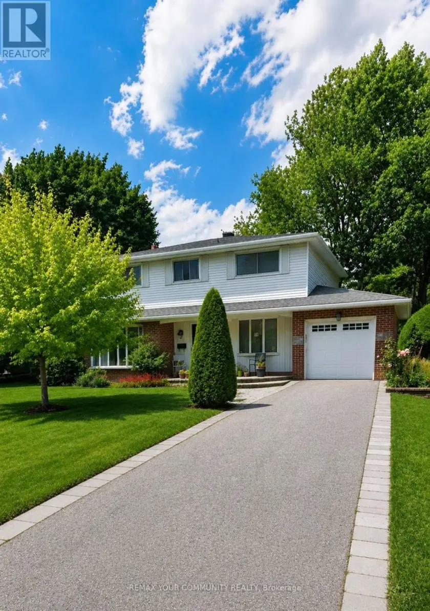 Detached at 14 APPLE ORCHARD PATH, Markham