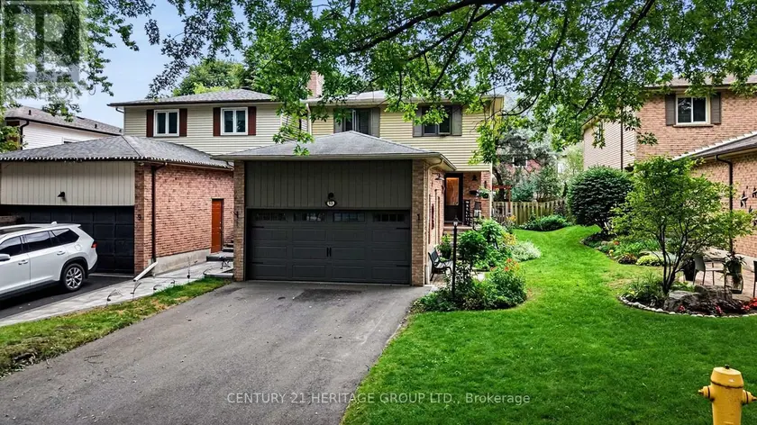 Detached at 11 BISHOP CRESCENT, Markham