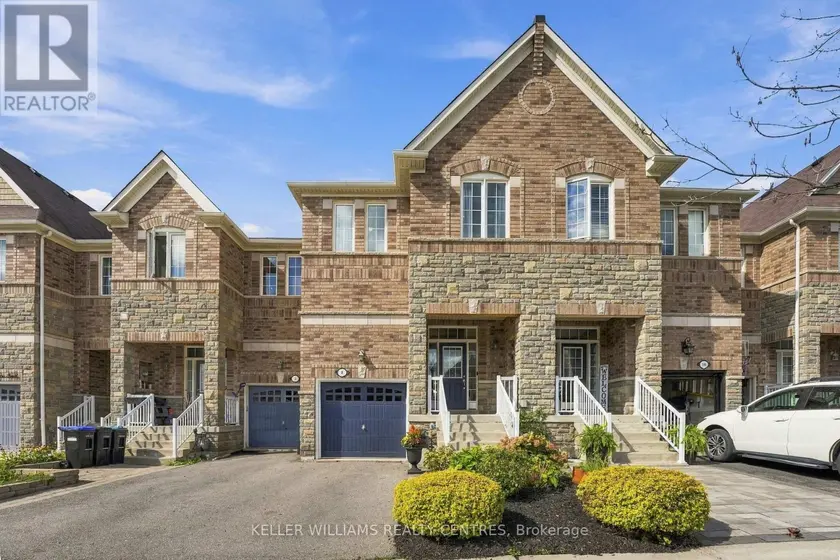 Townhouse at 8 ROGERS TRAIL, Bradford West Gwillimbury