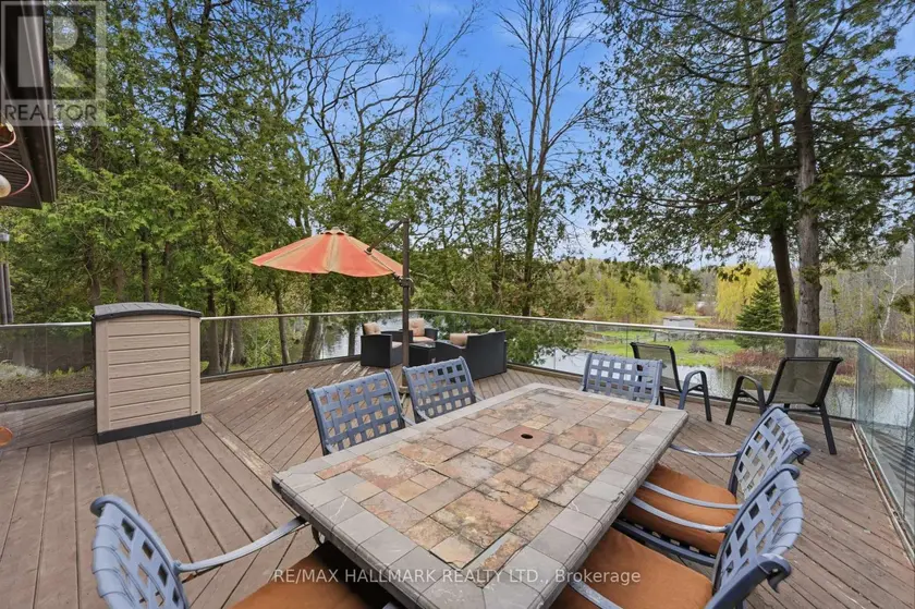 Detached at 104 RIVERBANK DRIVE, Georgina