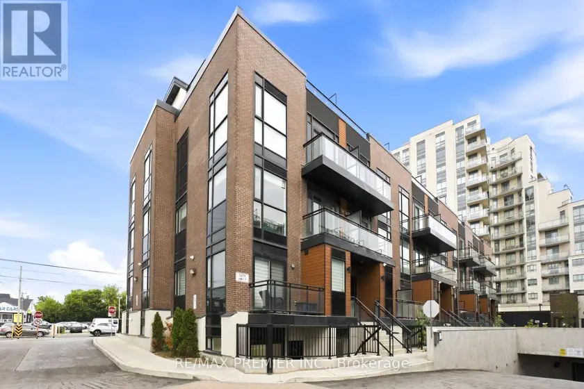 Townhouse at B-1401 - 5279 HIGHWAY 7 ROAD, Vaughan