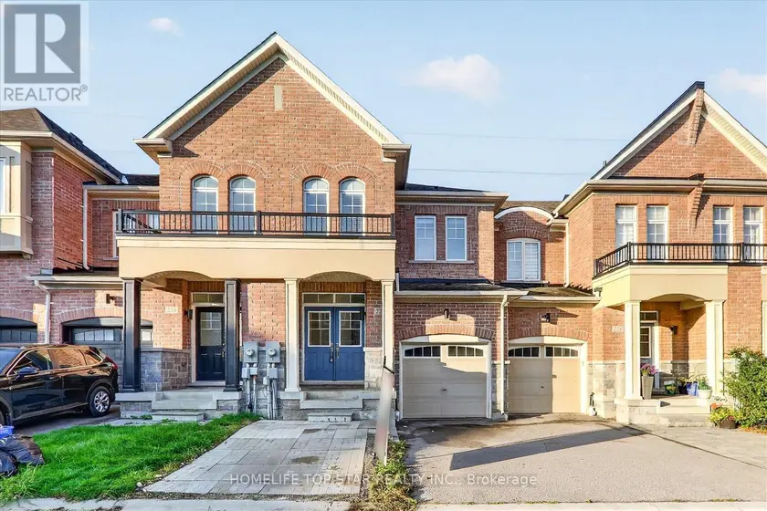 Townhouse at 226 BENNETT STREET, Newmarket