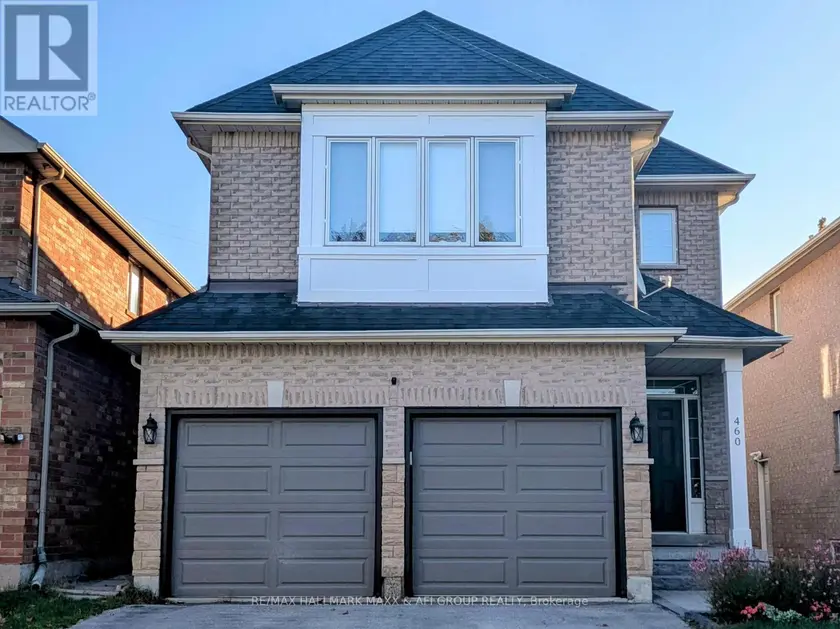 Detached at BSMT - 460 MENCZEL CRESCENT, Newmarket