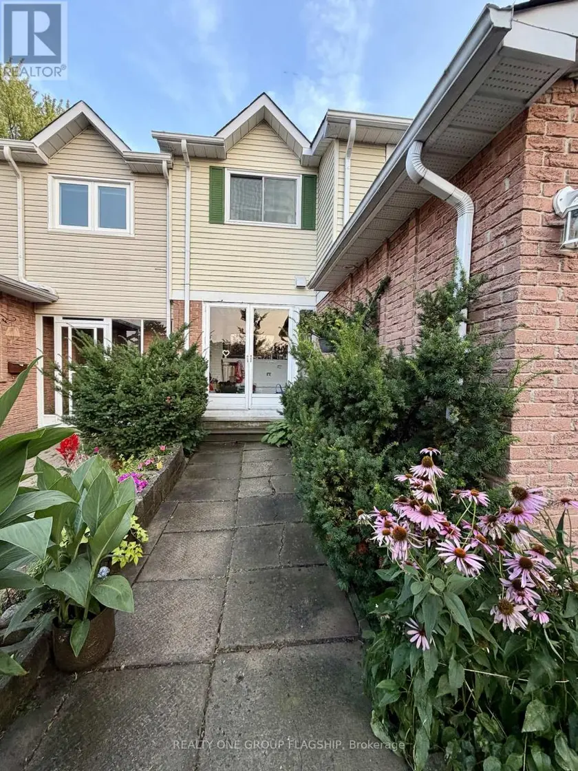 Townhouse at 73 DURIE LANE, Markham