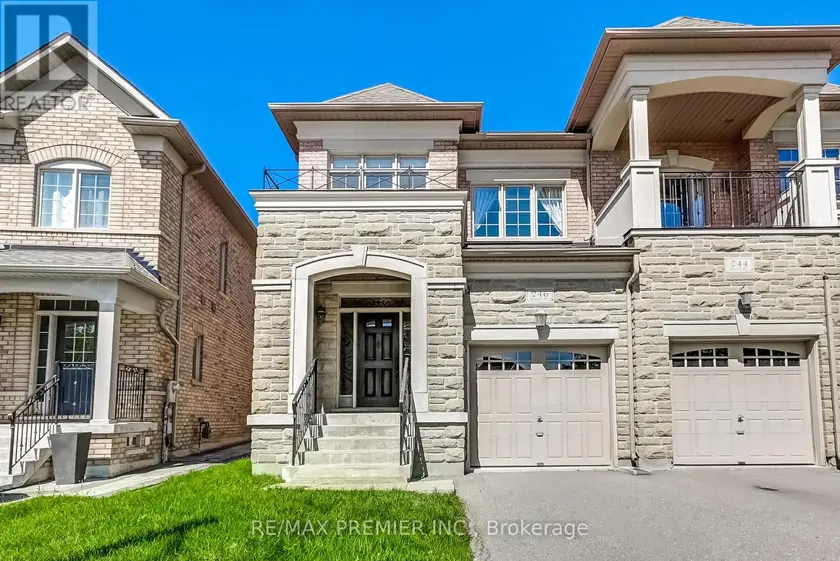 Semi-Detached/Link at 246 HANSARD DRIVE, Vaughan