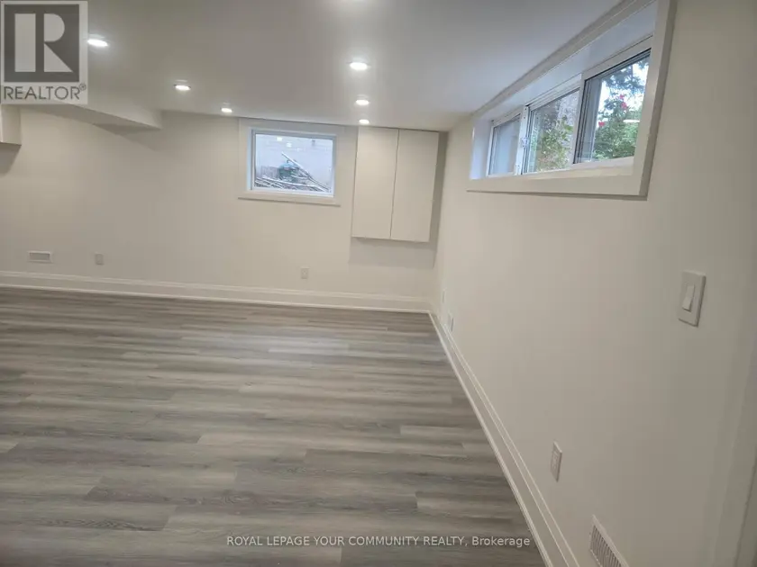 Detached at 19 BEAVERTON ROAD S, Richmond Hill