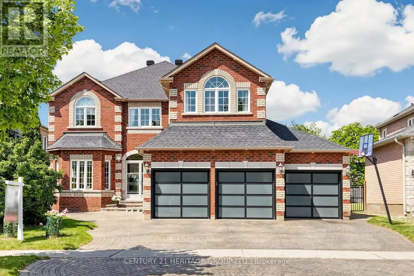 Detached at 4 MUMBERSON COURT, Markham