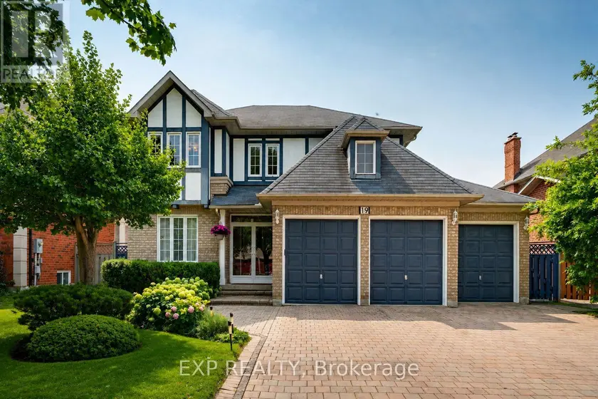 Detached at 19 SPRINGBROOK DRIVE, Richmond Hill