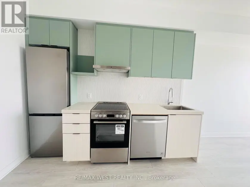 Apartment at 915 - 6 FLAVELLE TRAIL, Vaughan