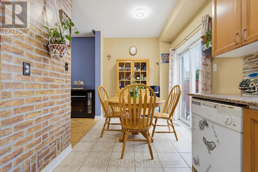 Townhouse at 54 - 169 TOM TAYLOR CRESCENT, Newmarket
