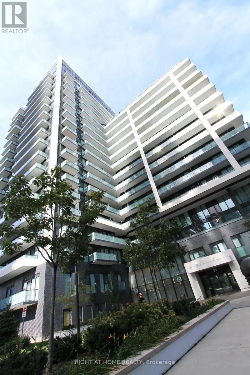 Apartment at 907 - 85 ONEIDA CRESCENT, Richmond Hill
