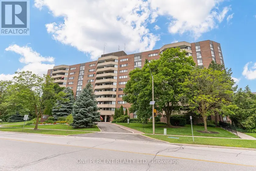 Apartment at 302 - 40 BAIF BOULEVARD, Richmond Hill