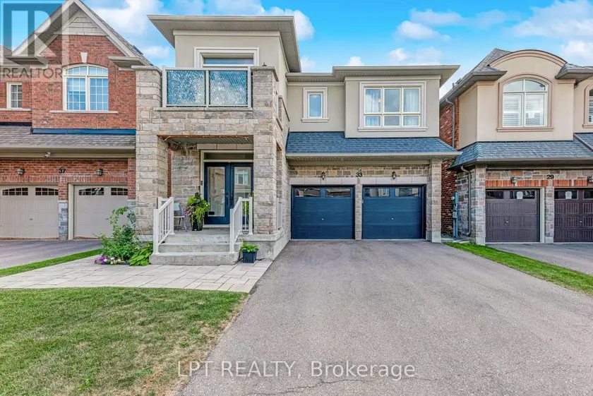 Detached at 33 MONDIAL CRESCENT, East Gwillimbury