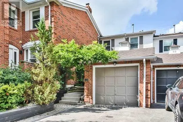 Townhouse at 91 CONFEDERATION WAY, Markham