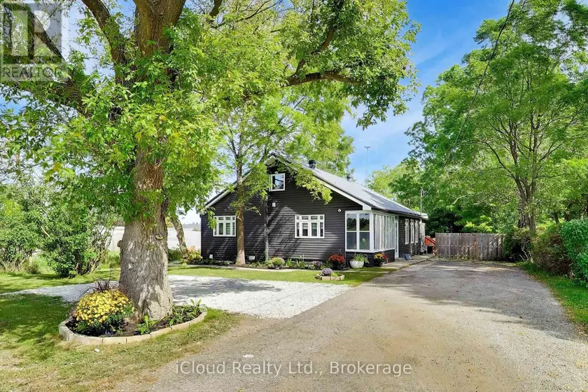 Detached at 16175 JANE STREET, King