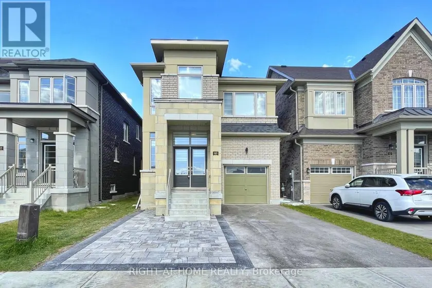 Detached at 60 FALCONRIDGE TERRACE, East Gwillimbury