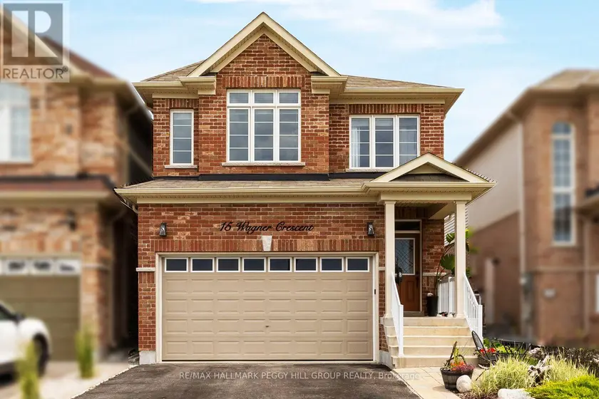 Detached at 15 WAGNER CRESCENT, Essa