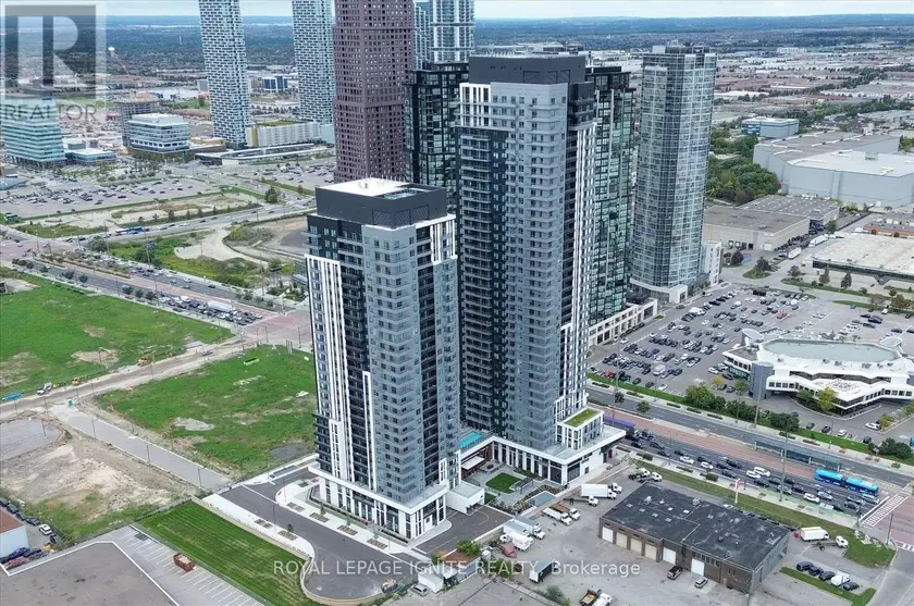 Apartment at 810A - 5 MEADOWVALE ROAD, Vaughan