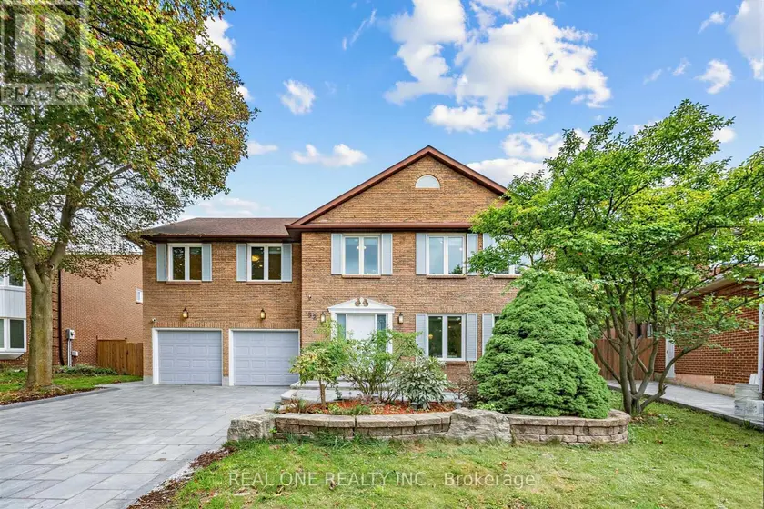 Detached at 52 FENWICK CRESCENT, Markham