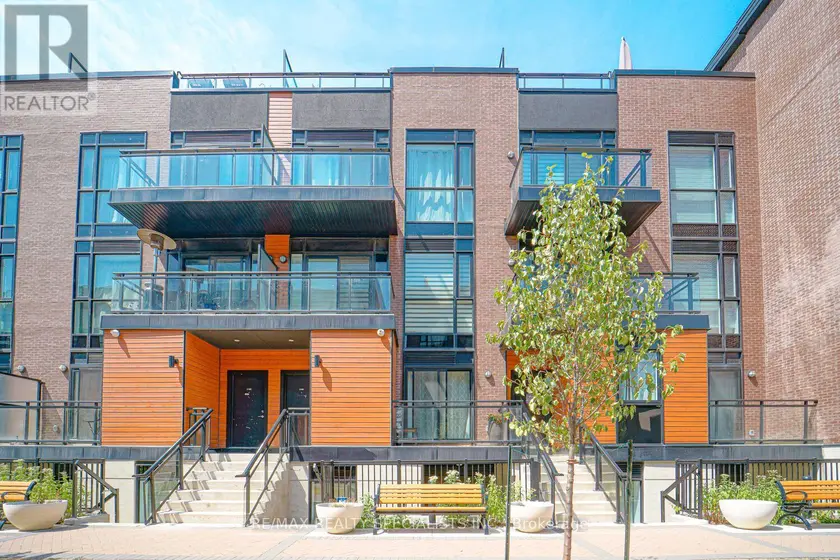 Townhouse at D902 - 5289 HIGHWAY 7, Vaughan
