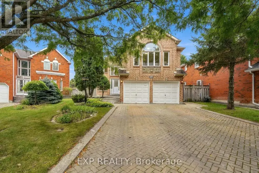 Detached at 56 INGLEBOROUGH COURT, Markham