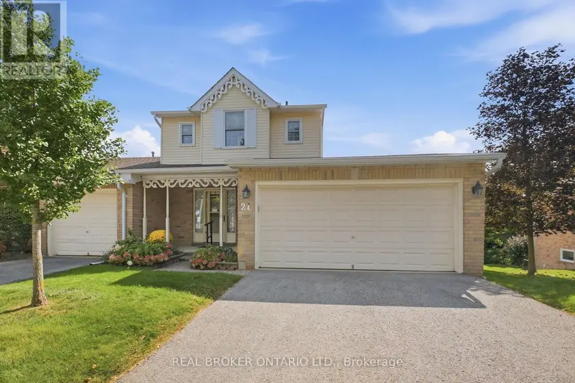 Townhouse at 21 ADAMS COURT, Uxbridge